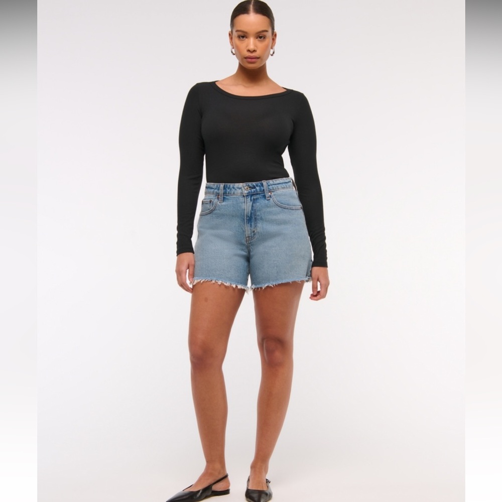Abercrombie Curve Love High Rise Dad Shorts